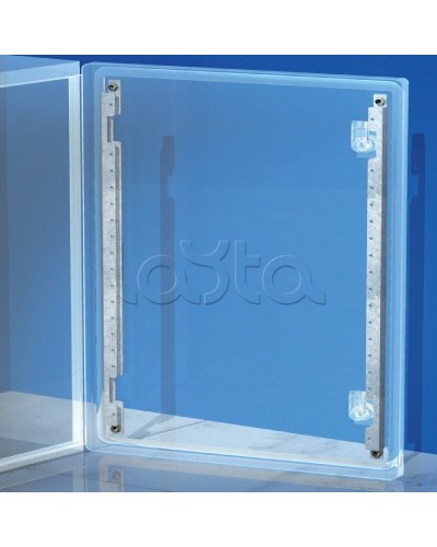 Рейки дверные, вертикальные, для шкафов CE В=600мм, 1 упаковка - 2шт. DKC R5S60 в Самаре Аксессуары для лотков Pintop.ru