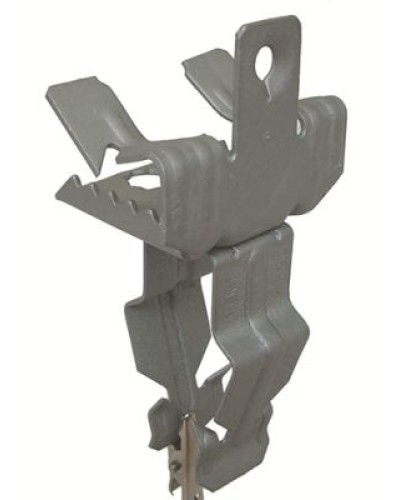 Держатель для крепления трубы к балке 10-15мм, ⌀ 30-35мм, горизонтальный монтаж DKC CM618235 в Самаре Крепежные изделия Pintop.ru