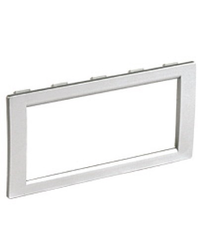 Рамка универсальная на 4 модуля, цвет белый DKC F00013 в Самаре Аксессуары для кабель-канала Pintop.ru