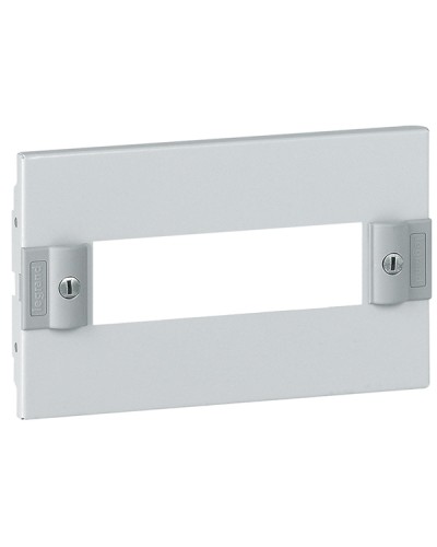 Панель лицевая Legrand 020303 в Самаре Аксессуары для стоек и шкафов Pintop.ru