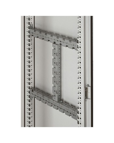 Траверс многофункциональный Legrand 048033 в Самаре Аксессуары для стоек и шкафов Pintop.ru