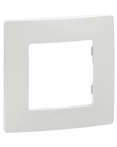 Рамка 1 пост Etika белый Legrand 672501 в Самаре Аксессуары для кабель-канала Pintop.ru