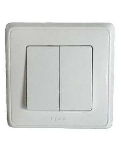 Выключатель автоматические клеммы 10 А 250 В белый Cariva Legrand 773658 в Самаре Аксессуары для кабель-канала Pintop.ru