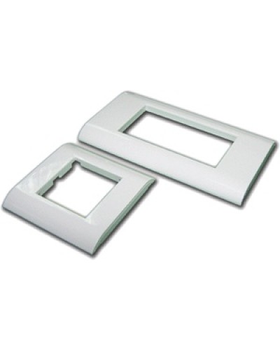 Накладка пластиковая TWT-FR45x90 в Самаре Аксессуары для стоек и шкафов Pintop.ru