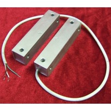 Извещатель охранный магнитоконтактный Магнито-Контакт ИО 102-26 исп.251 (металлорукав из нержавеющей стали)